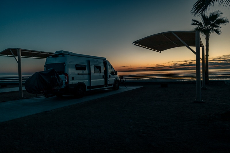 Story Chasing Van camping baja